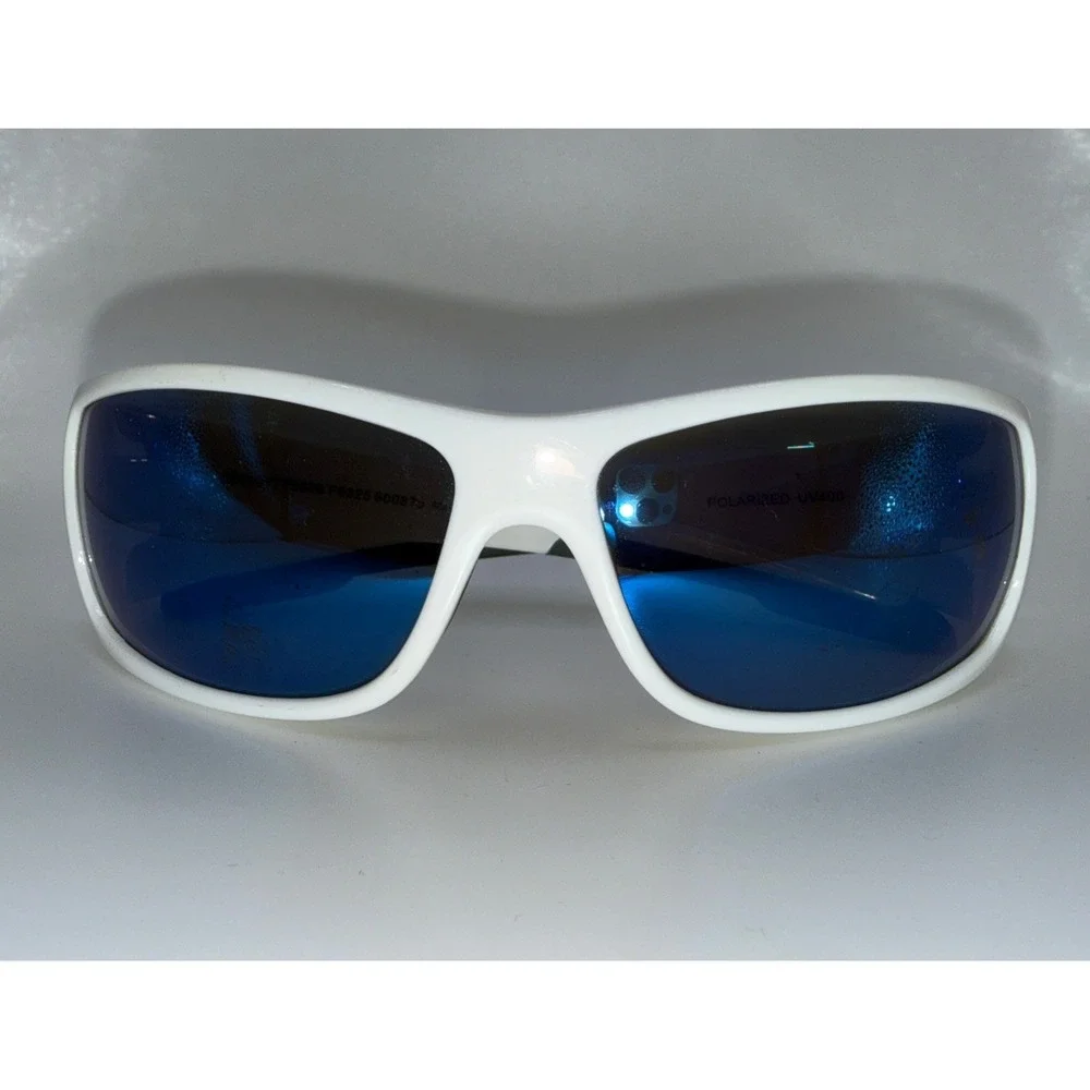Does not apply terminator polarized
